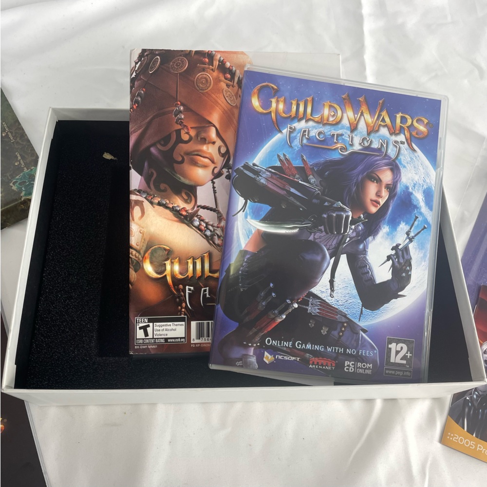Factions Collector's Edition PC Game - White/Brown - Picture 3 of 4